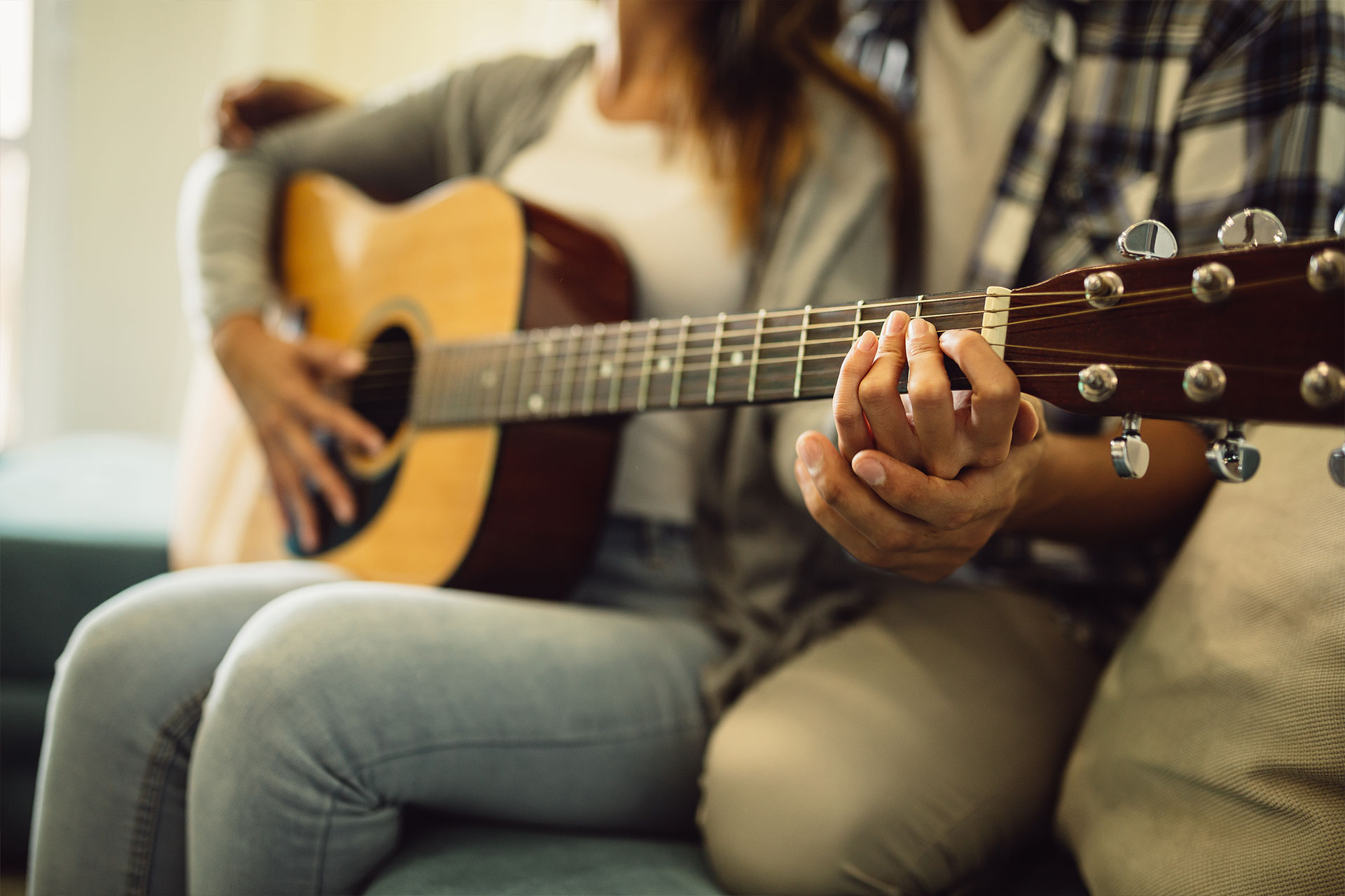 The 8 Open Guitar Chords For Beginners